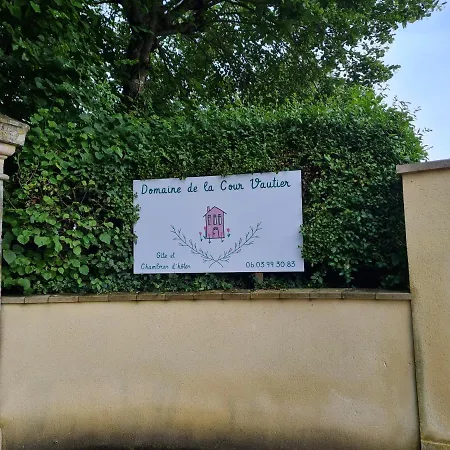Domaine De La Cour Vautier
