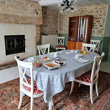 Domaine De La Cour Vautier Bed & Breakfast 3*