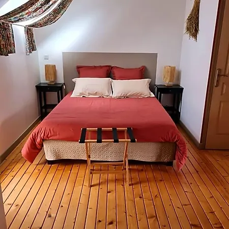Bed & Breakfast Domaine De La Cour Vautier 3*