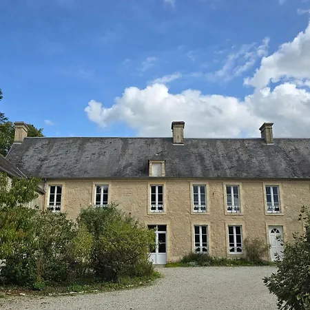 Domaine De La Cour Vautier Couette-café 3*
