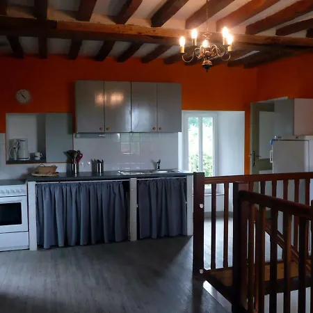 Domaine De La Cour Vautier לינה וארוחת בוקר 3*
