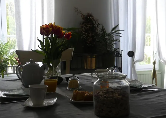 Domaine De La Cour Vautier Bed & Breakfast 3*