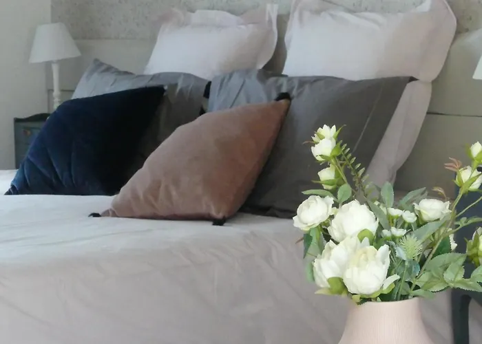 Domaine De La Cour Vautier Bed & Breakfast