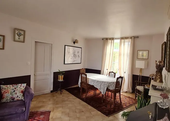 Domaine De La Cour Vautier Mandeville-en-Bessin