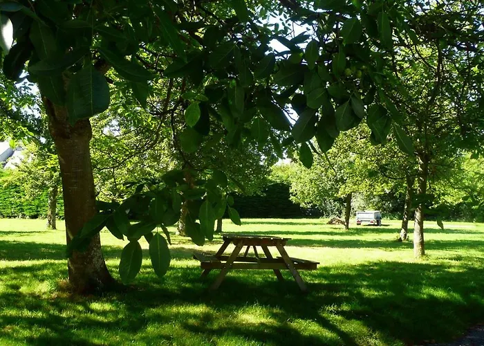 Domaine De La Cour Vautier Bed & Breakfast