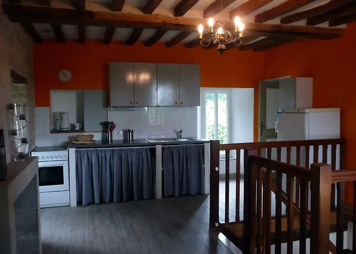 Domaine De La Cour Vautier Bed & Breakfast 3*