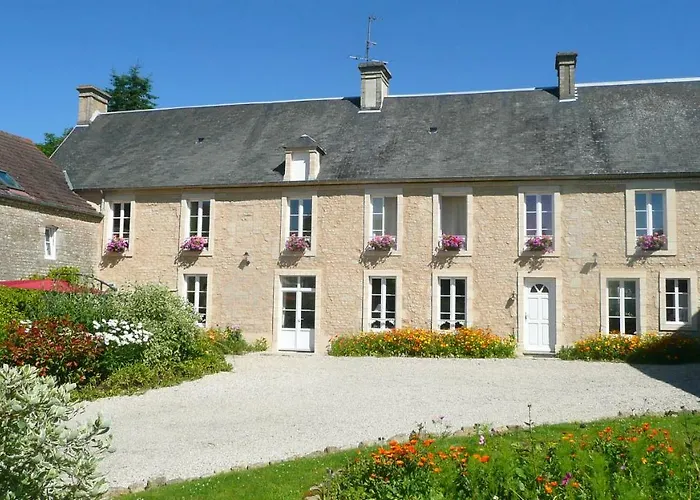 Domaine De La Cour Vautier Bed & Breakfast 3*